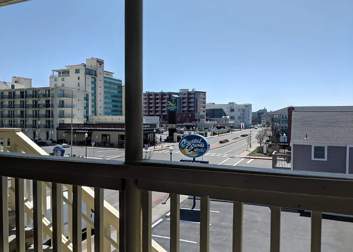 Crystal Sands Motel 2*