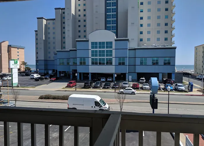 Motel Crystal Sands 2*